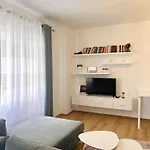 Cozy Apartment In Pogradec, Near Ohrid Lake